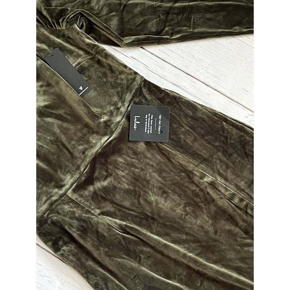 NWT Lulus Lush Adventures Olive‎ Green Velvet Long Sleeve Maxi Dress M - Picture 8 of 10